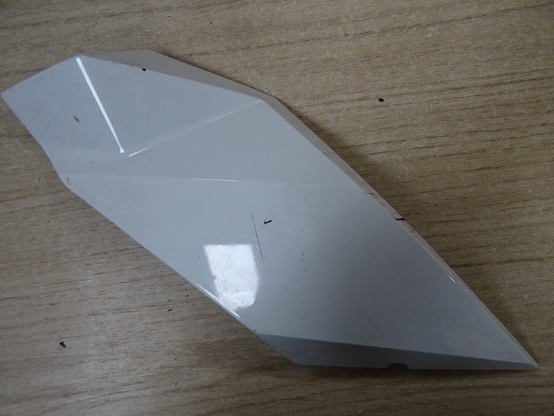 Carénage droit de phare avant KTM 990 Superduke 2005/2012