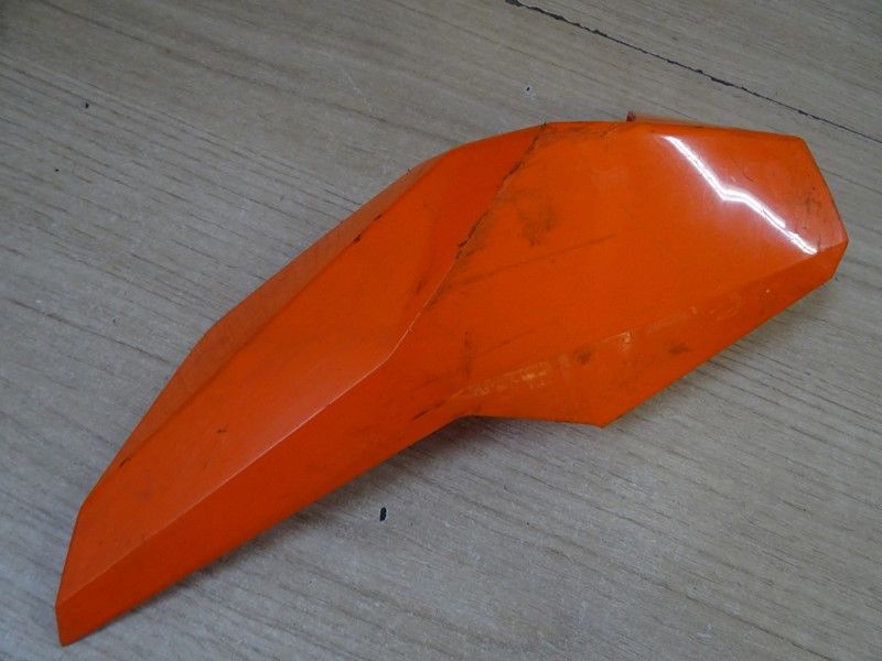 Carénage droit de phare avant KTM 990 Supermoto 2008/2010