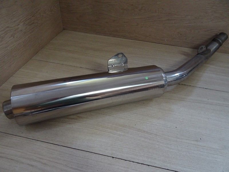 Silencieux d'échappement d'origine Kawasaki ZX9R type ZX900E 2000/2001