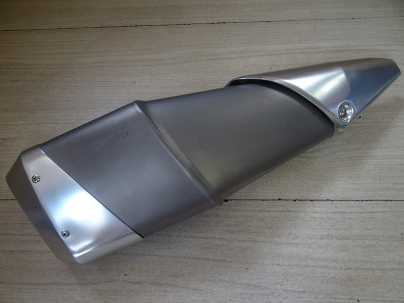 Silencieux d'échappement d'origine Suzuki 
750 GSXR type CW1111/CW2111 2008/2010 (38H0)