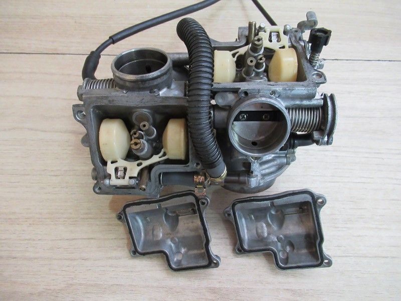 Rampe de carburateur Honda XLV 600 Transalp 1991-1996