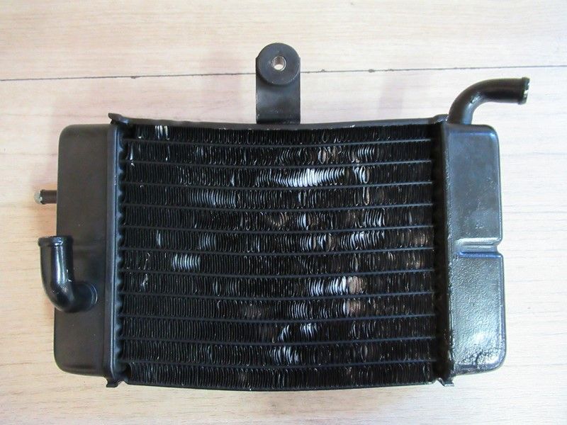 Radiateur d'eau gauche Honda XLV 600 Transalp 1991-1996