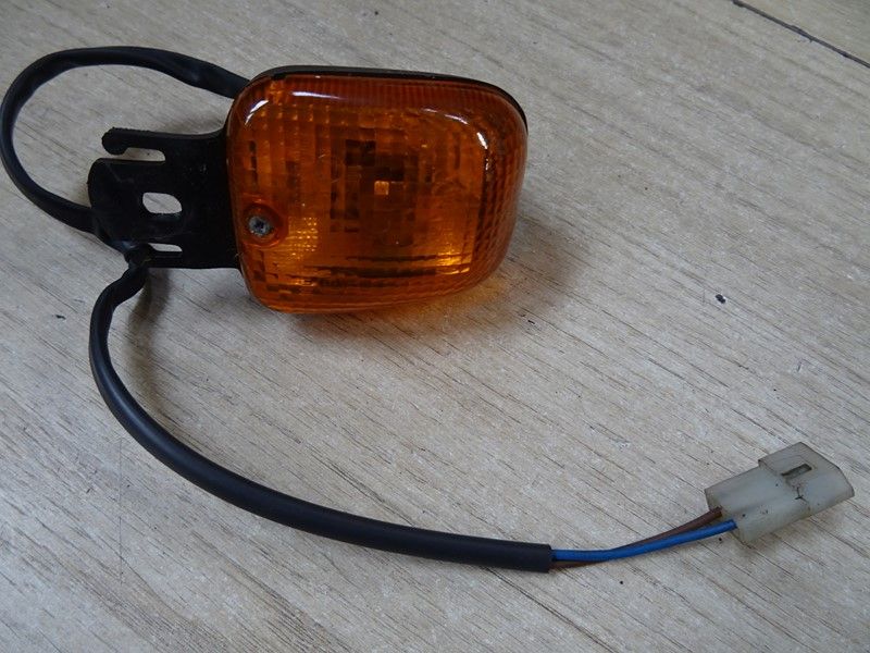 Clignotant avant droit ou gauche BMW F650 1993/1997