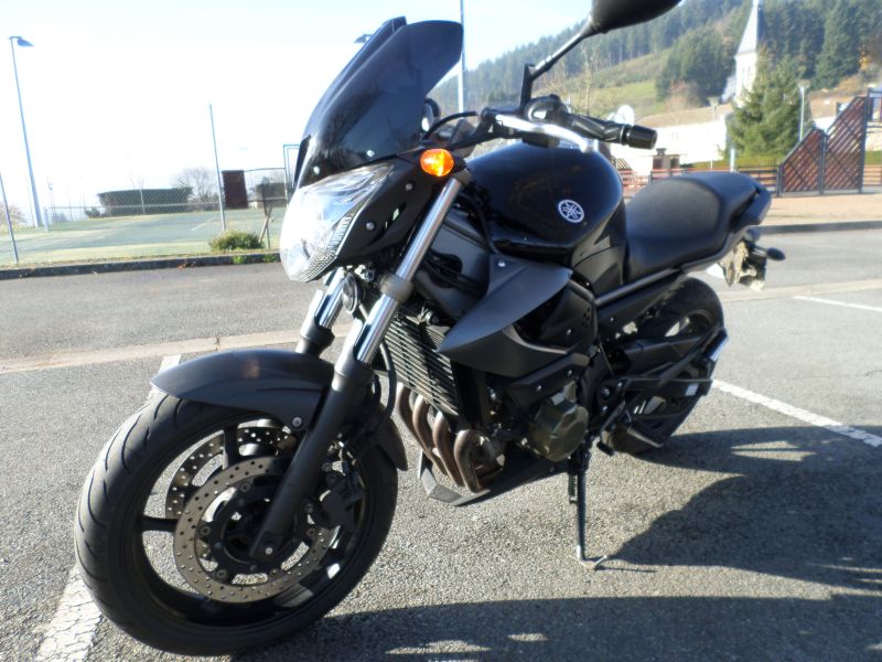 Belle YAMAHA XJ6 de 2009