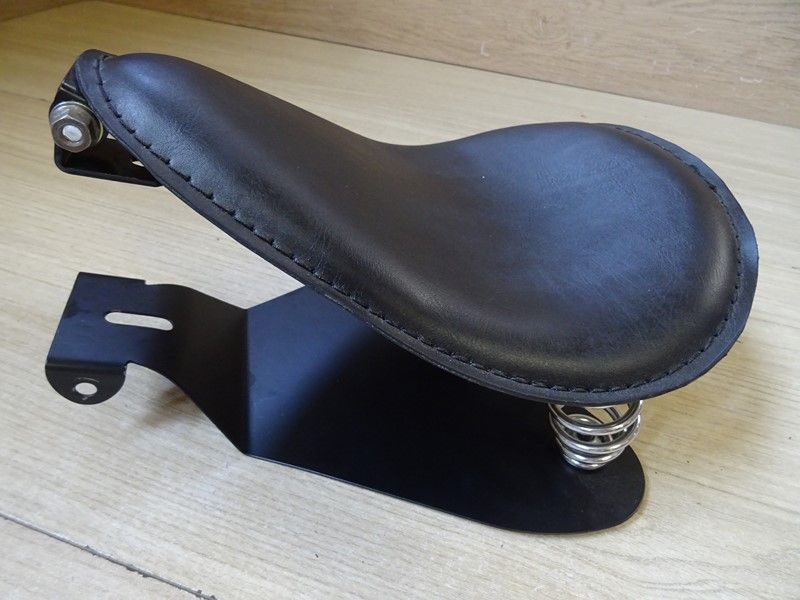 Selle solo cuir adaptable Harley Davidson nombreux modèles