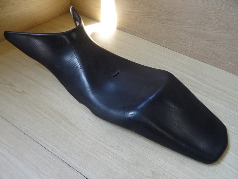 Selle d'origine Suzuki 
600 GSR type B9111/B9211 2006/2010