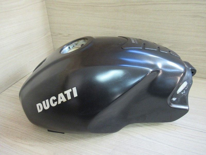 Réservoir Ducati 695 Monster 2006-2008